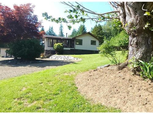 973 Island Hwy, Sayward, BC 