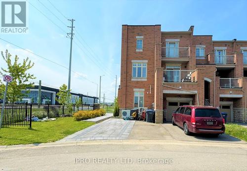 101 Inspire Boulevard, Brampton, ON - Outdoor With Balcony