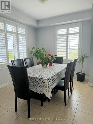 101 Inspire Boulevard, Brampton, ON - Indoor Photo Showing Dining Room