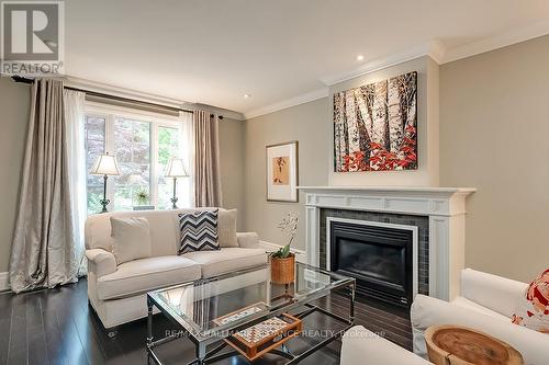 565 Patricia Drive, Oakville, ON - Indoor Photo Showing Living Room With Fireplace