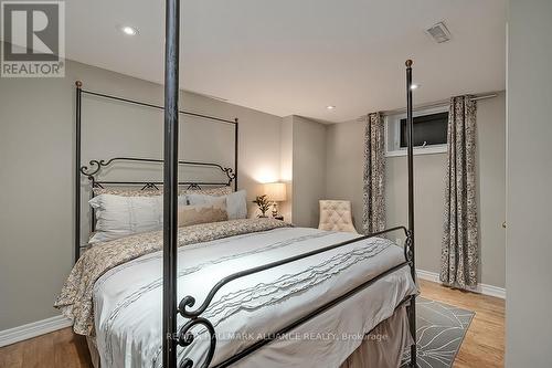 565 Patricia Drive, Oakville, ON - Indoor Photo Showing Bedroom