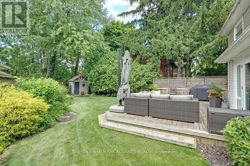 565 Patricia Drive, Oakville, ON - Outdoor With Deck Patio Veranda