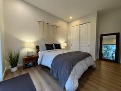 Master bedroom - 