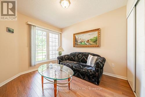 27 - 50 Rice Avenue, Hamilton (Mountview), ON - Indoor Photo Showing Living Room