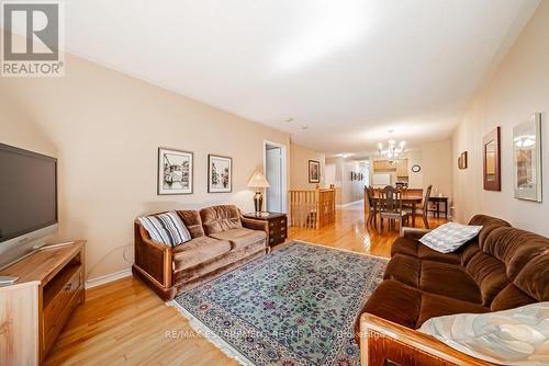 27 - 50 Rice Avenue, Hamilton (Mountview), ON - Indoor Photo Showing Living Room