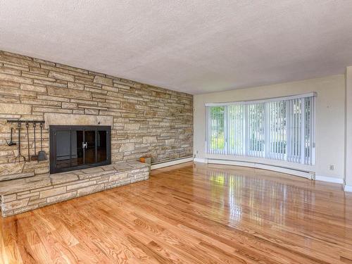 Salon - 3 22E Avenue, L'Île-Perrot, QC - Indoor Photo Showing Living Room With Fireplace