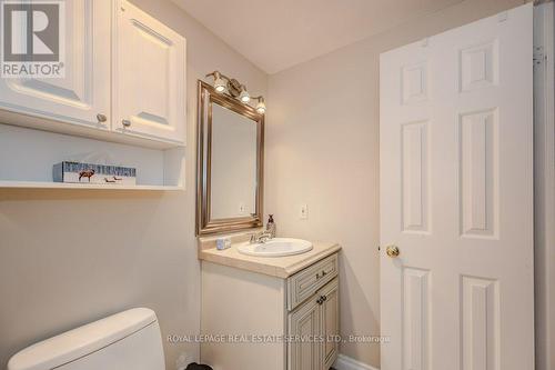 1388 Stonecutter Drive, Oakville, ON - Indoor Photo Showing Bathroom