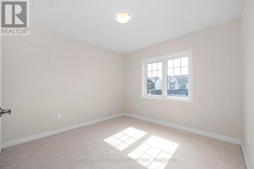 15 Aviron Crescent, Welland, ON - Indoor Photo Showing Other Room