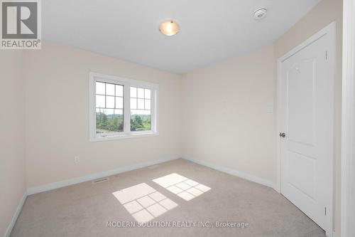 15 Aviron Crescent, Welland, ON - Indoor Photo Showing Other Room