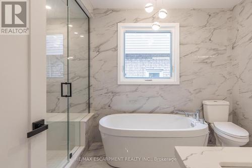 163 Glennie Avenue, Hamilton, ON - Indoor Photo Showing Bathroom