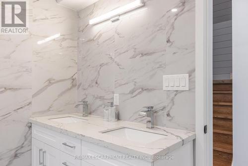 163 Glennie Avenue, Hamilton (Normanhurst), ON - Indoor Photo Showing Bathroom