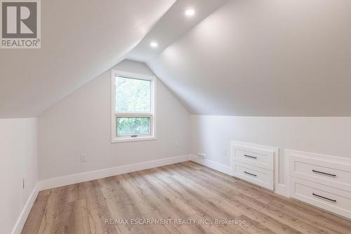 163 Glennie Avenue, Hamilton (Normanhurst), ON - Indoor Photo Showing Other Room