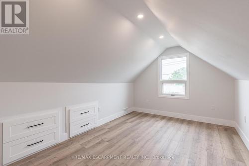 163 Glennie Avenue, Hamilton, ON - Indoor Photo Showing Other Room