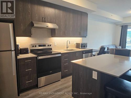 308 - 121 Highway 8 N, Hamilton (Stoney Creek), ON - Indoor Photo Showing Kitchen