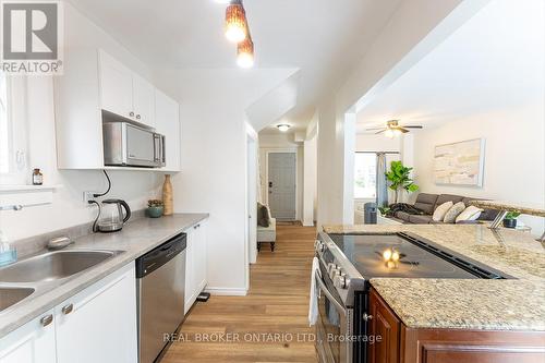 131 Ross Street, Welland, ON - Indoor Photo Showing Kitchen