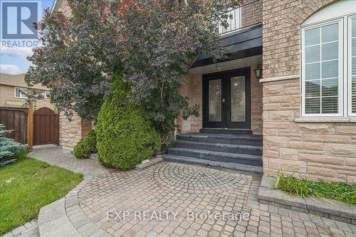 160 Sonoma Boulevard, Vaughan (Sonoma Heights), ON - Outdoor