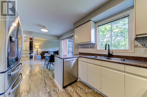 141 Wasaga Sands Drive, Wasaga Beach, ON - Indoor Photo Showing Kitchen With Double Sink