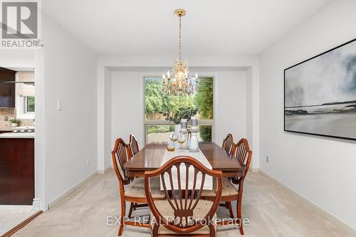 981 Valdese Drive, Mississauga (Erindale), ON - Indoor Photo Showing Dining Room