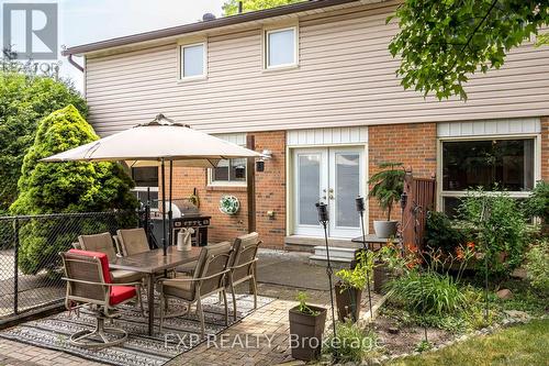 981 Valdese Drive, Mississauga (Erindale), ON - Outdoor With Deck Patio Veranda