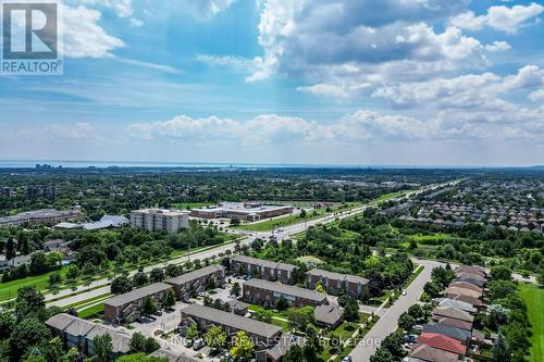 2050 Oak Bliss Crescent, Oakville (West Oak Trails), ON - Outdoor With View