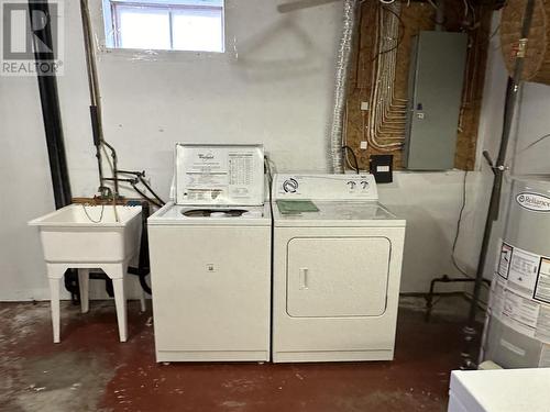 56 Farrell Cres, Elliot Lake, ON - Indoor Photo Showing Laundry Room