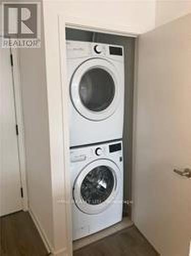 409 - 20 Tubman Avenue, Toronto (Regent Park), ON - Indoor Photo Showing Laundry Room