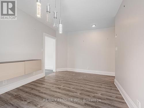 102 Bellevue Avenue, Toronto (Kensington-Chinatown), ON - Indoor Photo Showing Dining Room