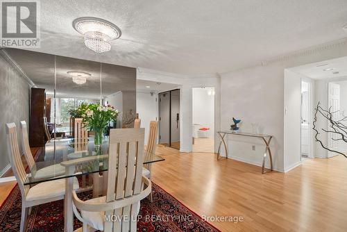 211 - 5444 Yonge Street, Toronto (Willowdale West), ON - Indoor Photo Showing Dining Room