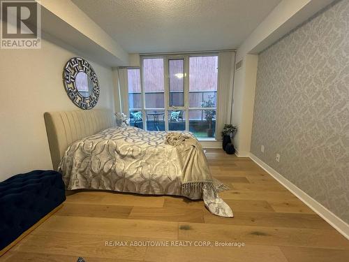 217 - 295 Adelaide Street W, Toronto, ON - Indoor Photo Showing Bedroom