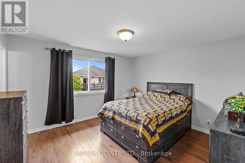 21 Gale Crescent, Belleville, ON - Indoor Photo Showing Bedroom