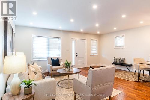 485 Lauder Avenue, Toronto (Oakwood Village), ON - Indoor Photo Showing Living Room