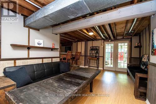 1130 Towering Oaks Trail, Kawartha Lakes (Norland), ON - Indoor Photo Showing Other Room