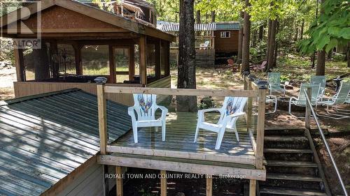 1130 Towering Oaks Trail, Kawartha Lakes (Norland), ON - Outdoor With Deck Patio Veranda