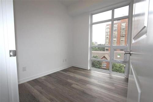 81 Robinson Street|Unit #509, Hamilton, ON - Indoor Photo Showing Other Room