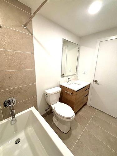 276 Dunsmure Road|Unit #1, Hamilton, ON - Indoor Photo Showing Bathroom