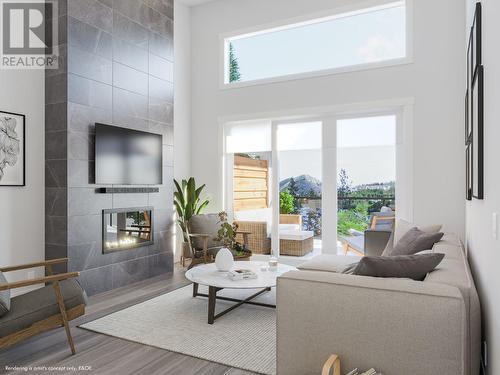 2835 Canyon Crest Drive Unit# 2, West Kelowna, BC - Indoor Photo Showing Living Room