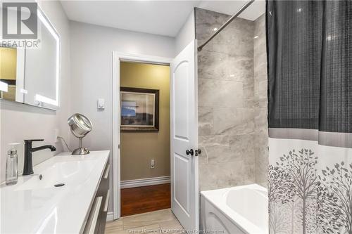 133 Dawn Cres, Moncton, NB - Indoor Photo Showing Bathroom