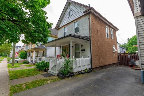 131 Ross Street, Welland, ON - Outdoor With Deck Patio Veranda