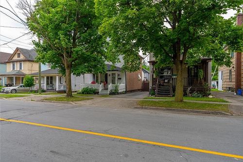 131 Ross Street, Welland, ON - Outdoor With Facade