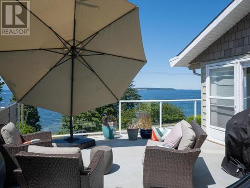 3998 Marine Ave, Powell River, BC - Outdoor With Deck Patio Veranda With View With Exterior