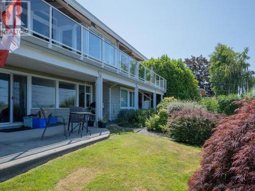 3998 Marine Ave, Powell River, BC - Outdoor With Deck Patio Veranda