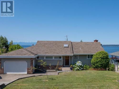 3998 Marine Ave, Powell River, BC - Outdoor With Deck Patio Veranda