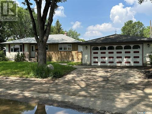 41 Dunning Crescent, Regina, SK - Outdoor