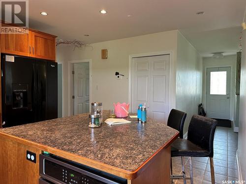 41 Dunning Crescent, Regina, SK - Indoor Photo Showing Kitchen