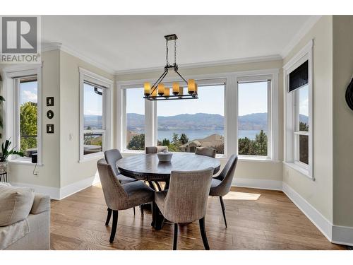 1368 Gregory Road, West Kelowna, BC - Indoor Photo Showing Dining Room