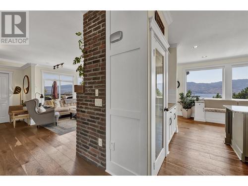 1368 Gregory Road, West Kelowna, BC - Indoor