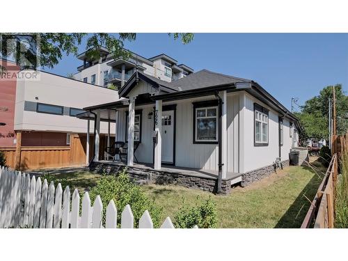 726 Coronation Avenue, Kelowna, BC - Outdoor