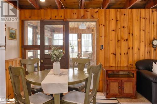 464 Springfield Road, Huntsville, ON - Indoor Photo Showing Dining Room