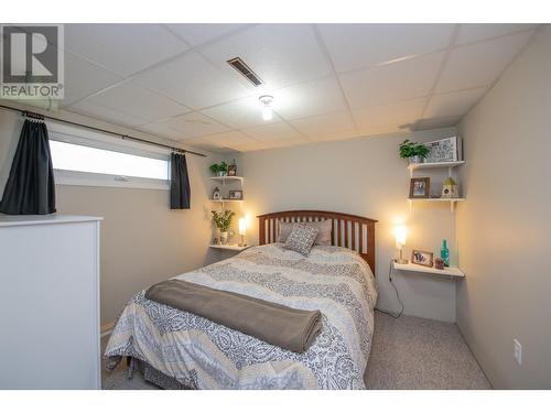 2125 Francis Street, Vernon, BC - Indoor Photo Showing Bedroom