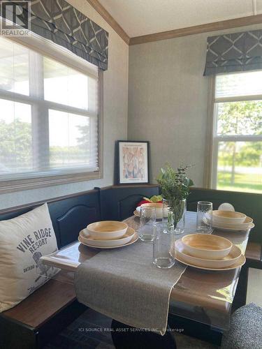 530 - 1501 Line 8 Road, Niagara-On-The-Lake, ON - Indoor Photo Showing Dining Room